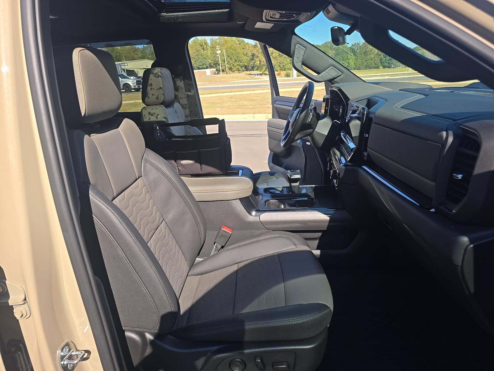 2022 Chevrolet Silverado 1500 ZR2 AWD