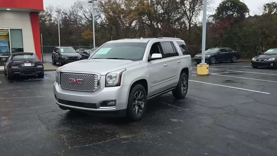 2017 GMC Yukon Denali 5SA