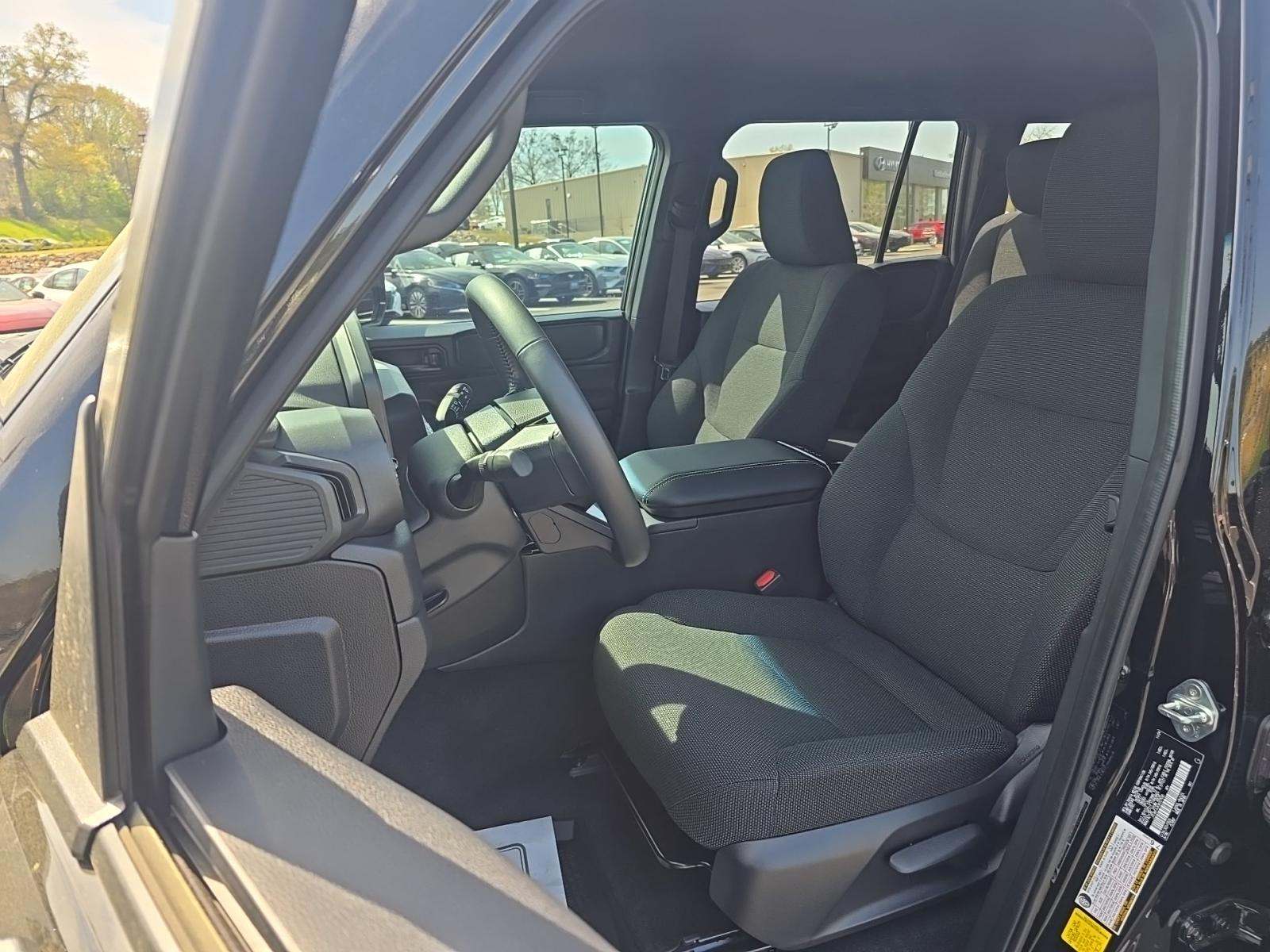 TOYOTA LAND CRUISER - 2