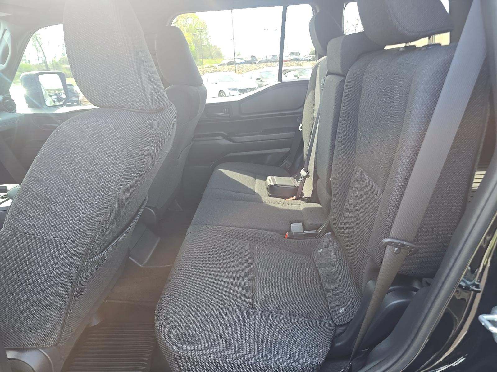 TOYOTA LAND CRUISER - 9