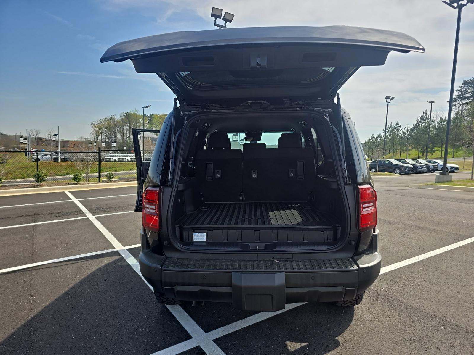 TOYOTA LAND CRUISER - 10