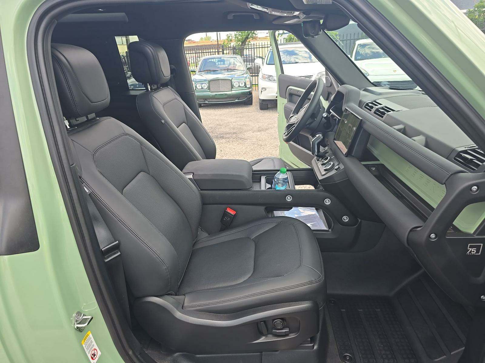 2023 Land Rover Defender 90 75th Limited Edition AWD