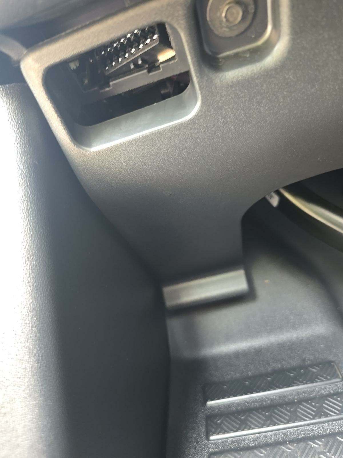 2023 Land Rover Defender 90 75th Limited Edition AWD