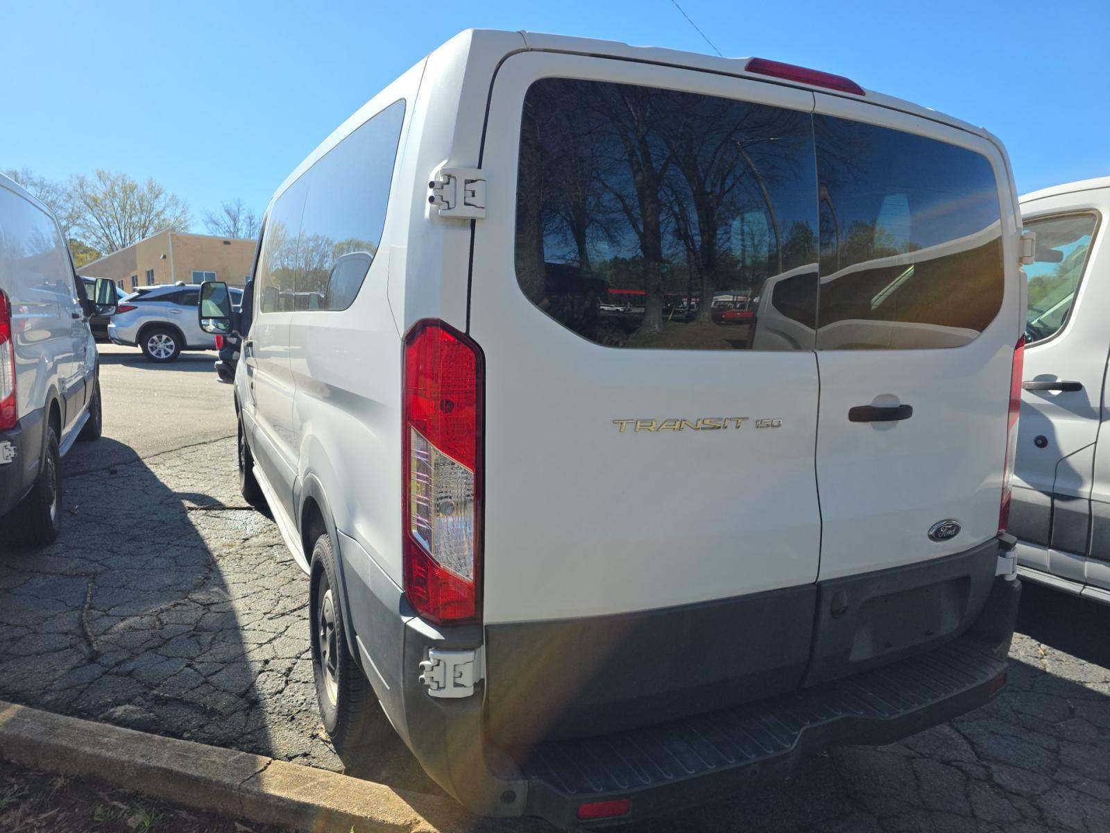 FORD TRANSIT 150 - 2