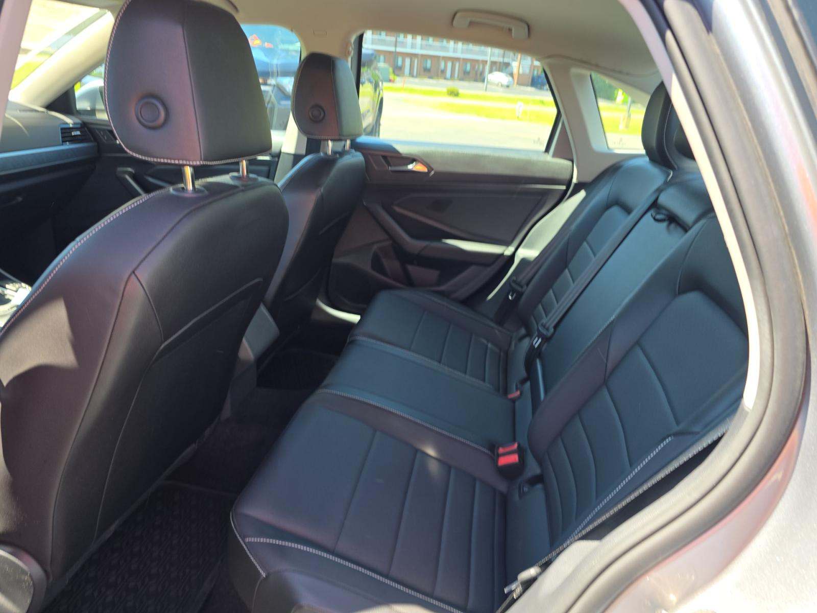 2023 Volkswagen Jetta 1.5T SE FWD