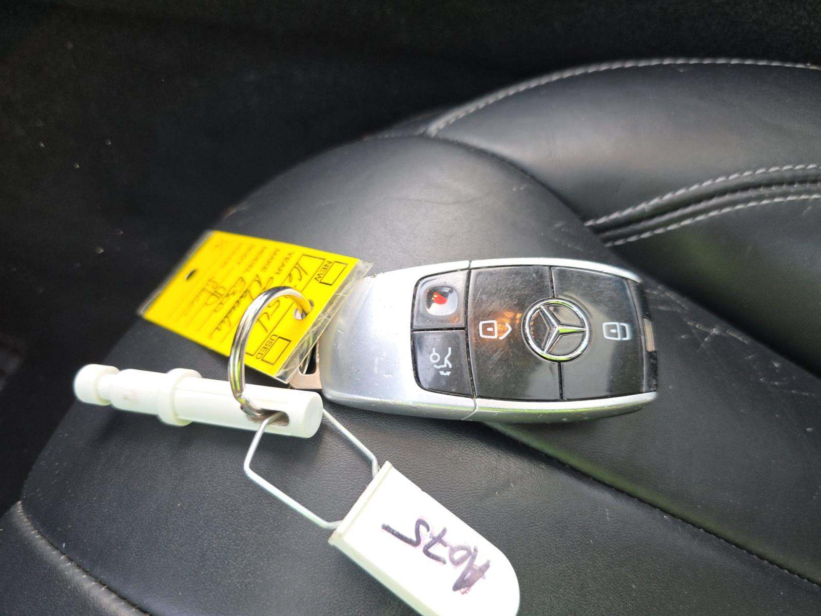 MERCEDES-BENZ E-CLASS - 8