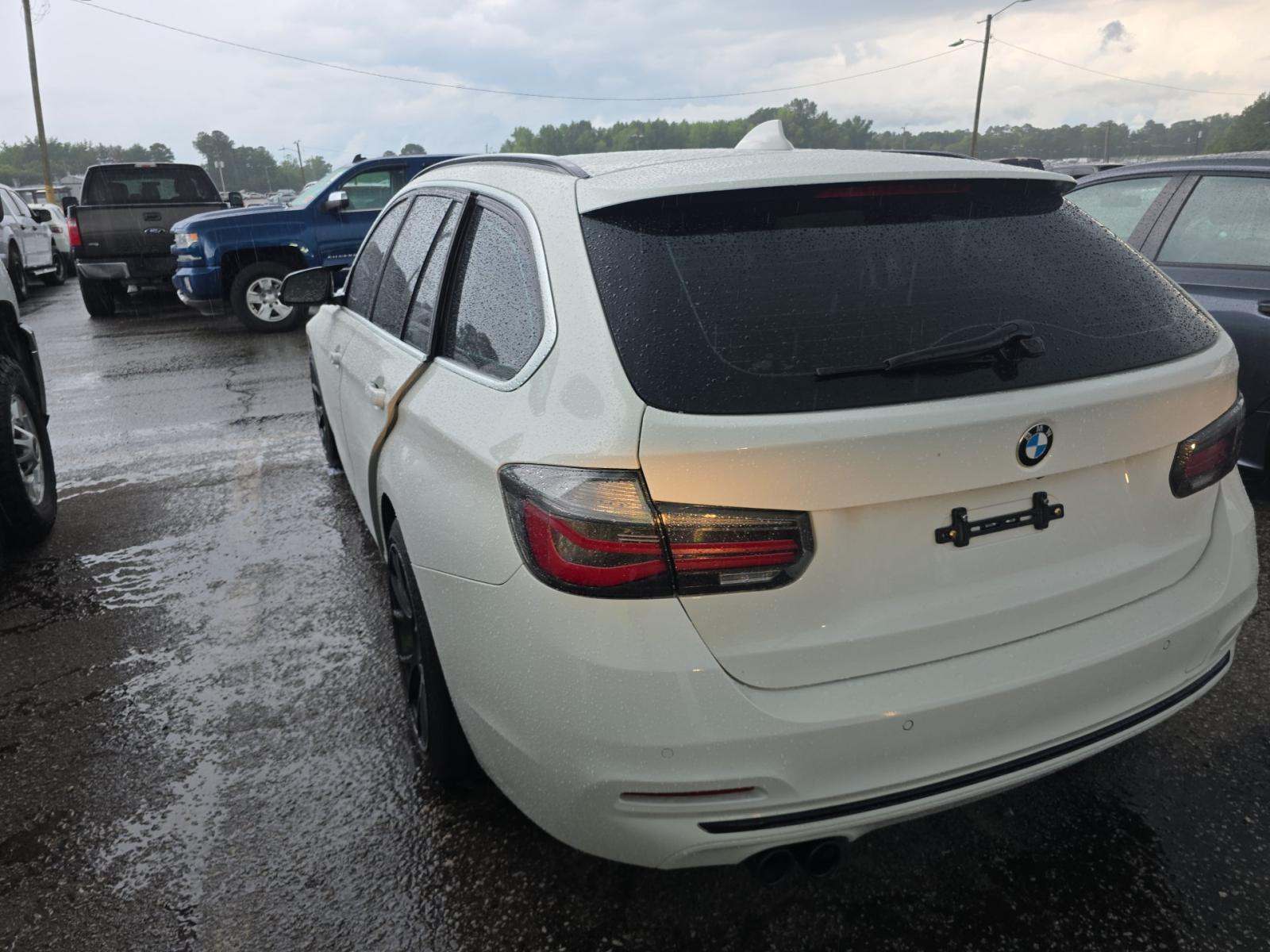 2018 BMW 3 Series 330i xDrive AWD