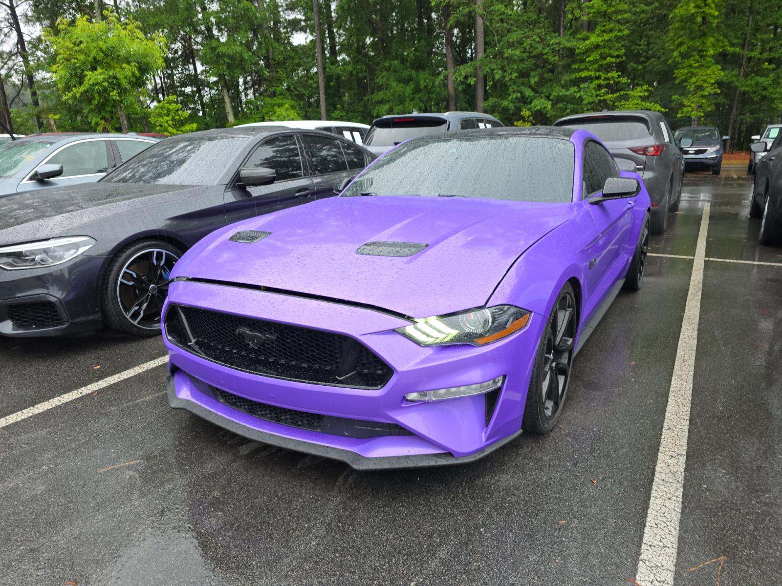 FORD MUSTANG - 1