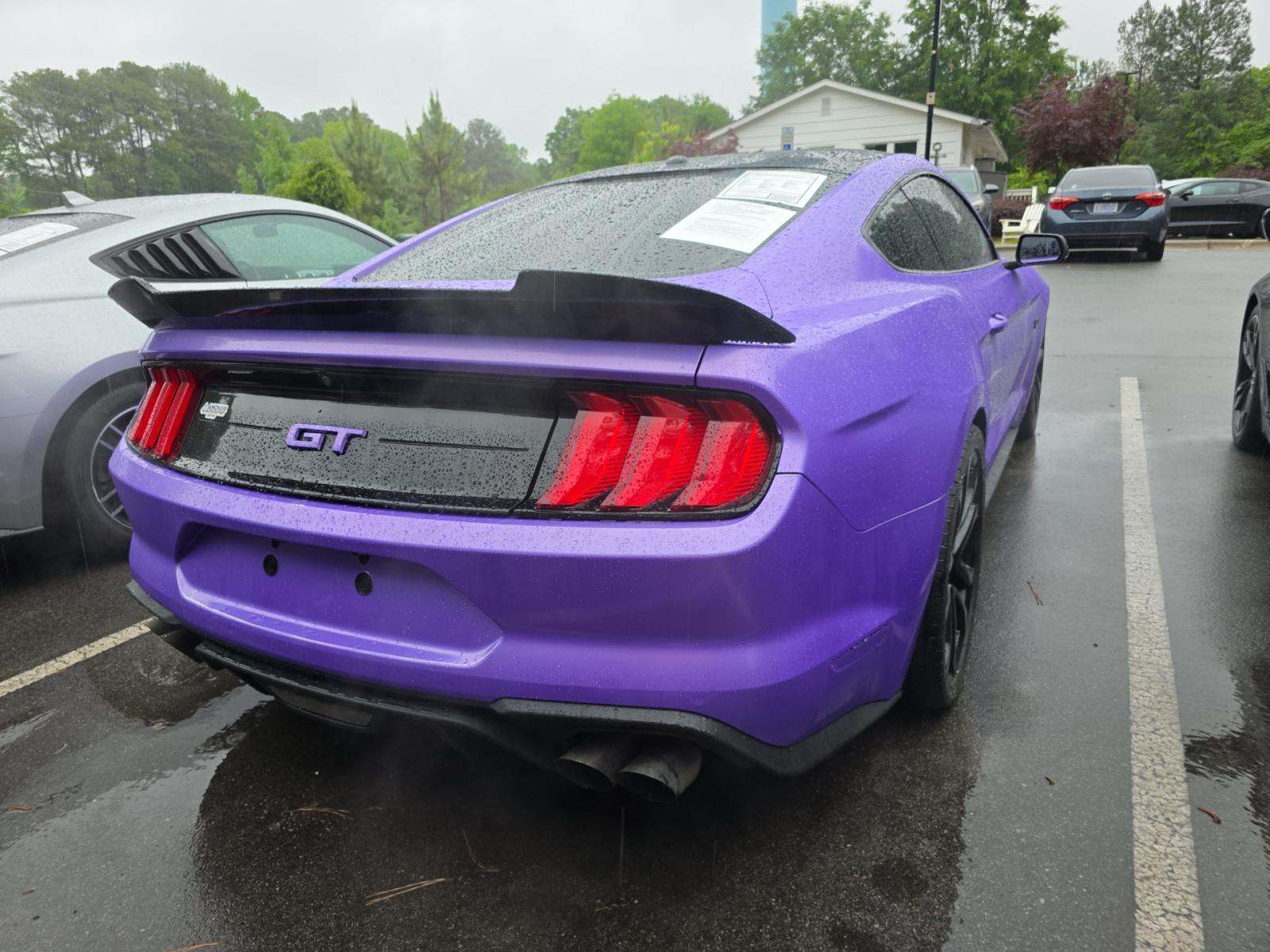 FORD MUSTANG - 3