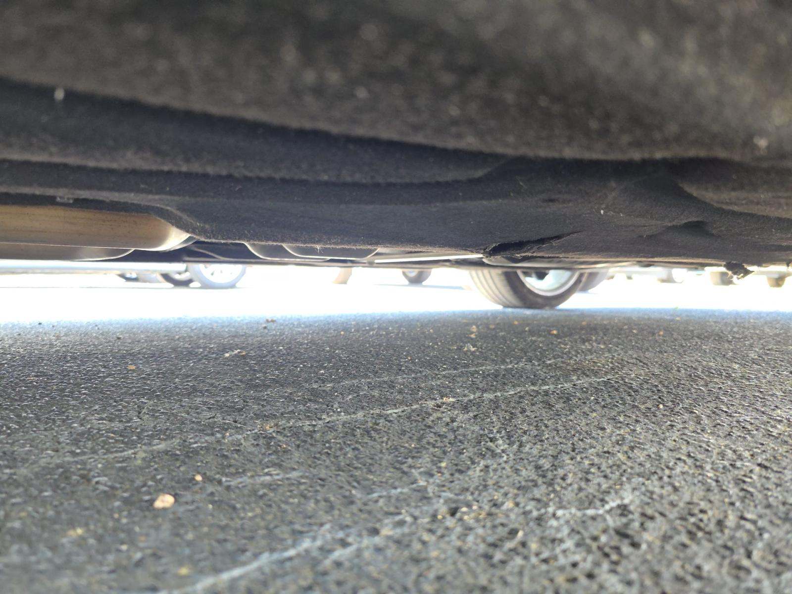 MERCEDES-BENZ E-CLASS - 7