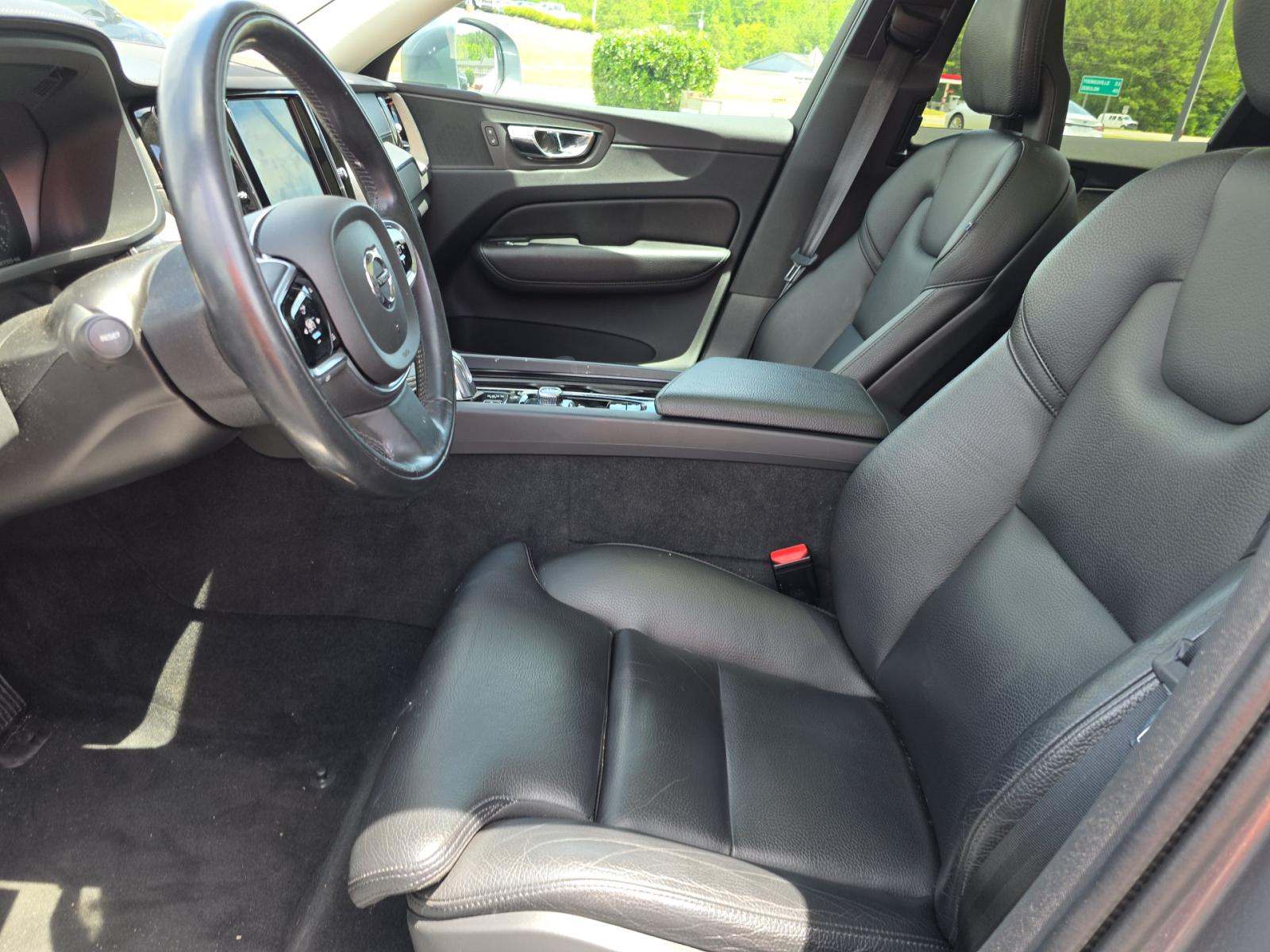 2018 Volvo XC60 Plug-In Hybrid T8 Inscription AWD
