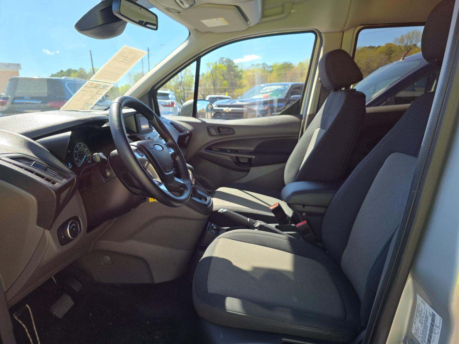 FORD TRANSIT CONNECT - 6
