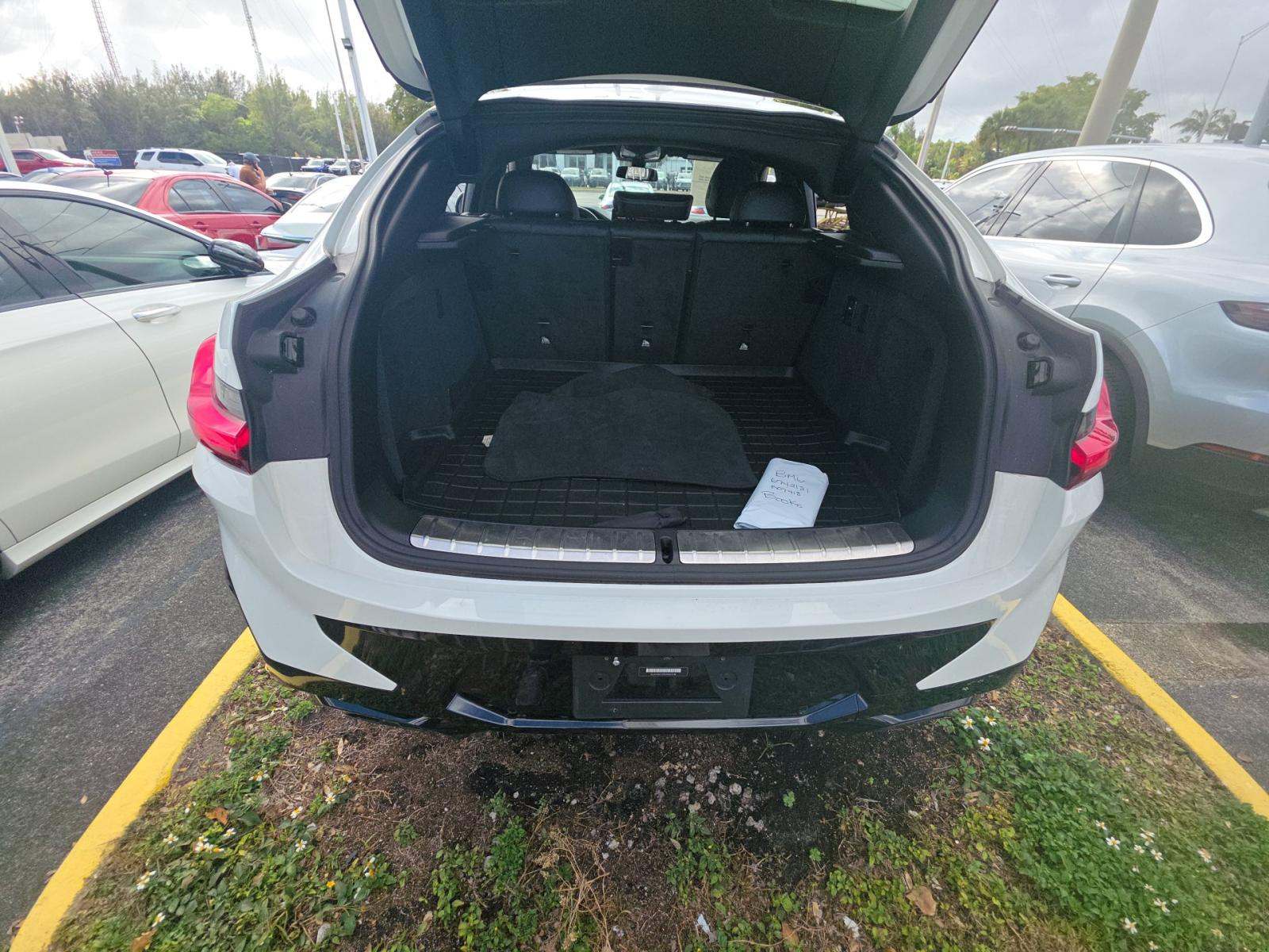 2022 BMW X4 M40i AWD