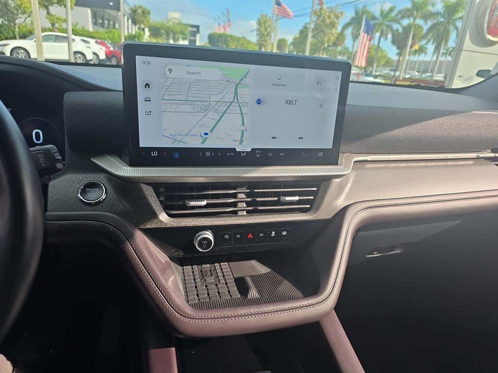 2025 Ford Explorer Platinum AWD