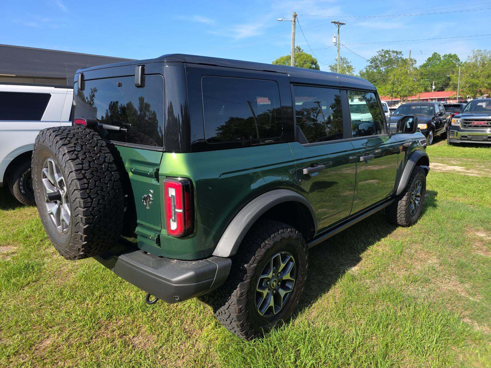 FORD BRONCO - 3