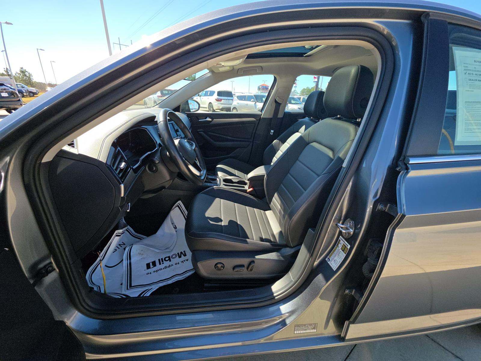 2024 Volkswagen Jetta 1.5T SE FWD