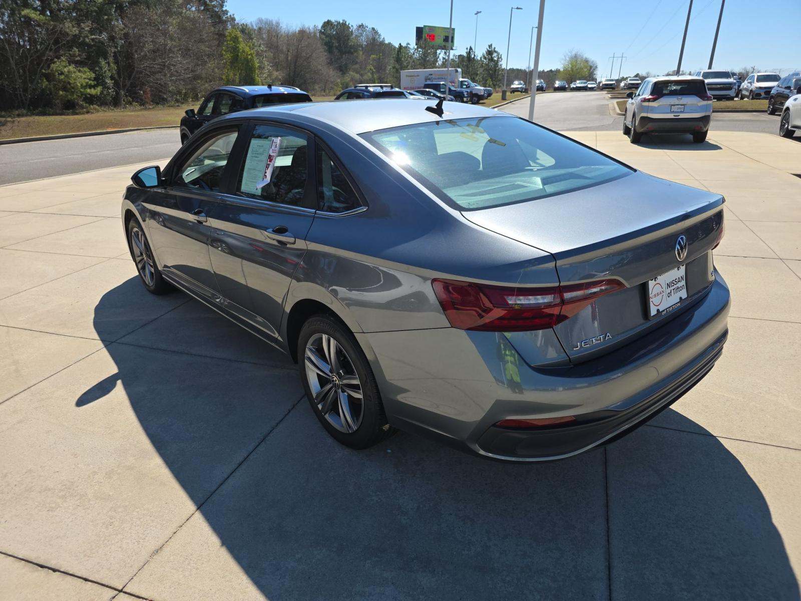 2024 Volkswagen Jetta 1.5T SE FWD