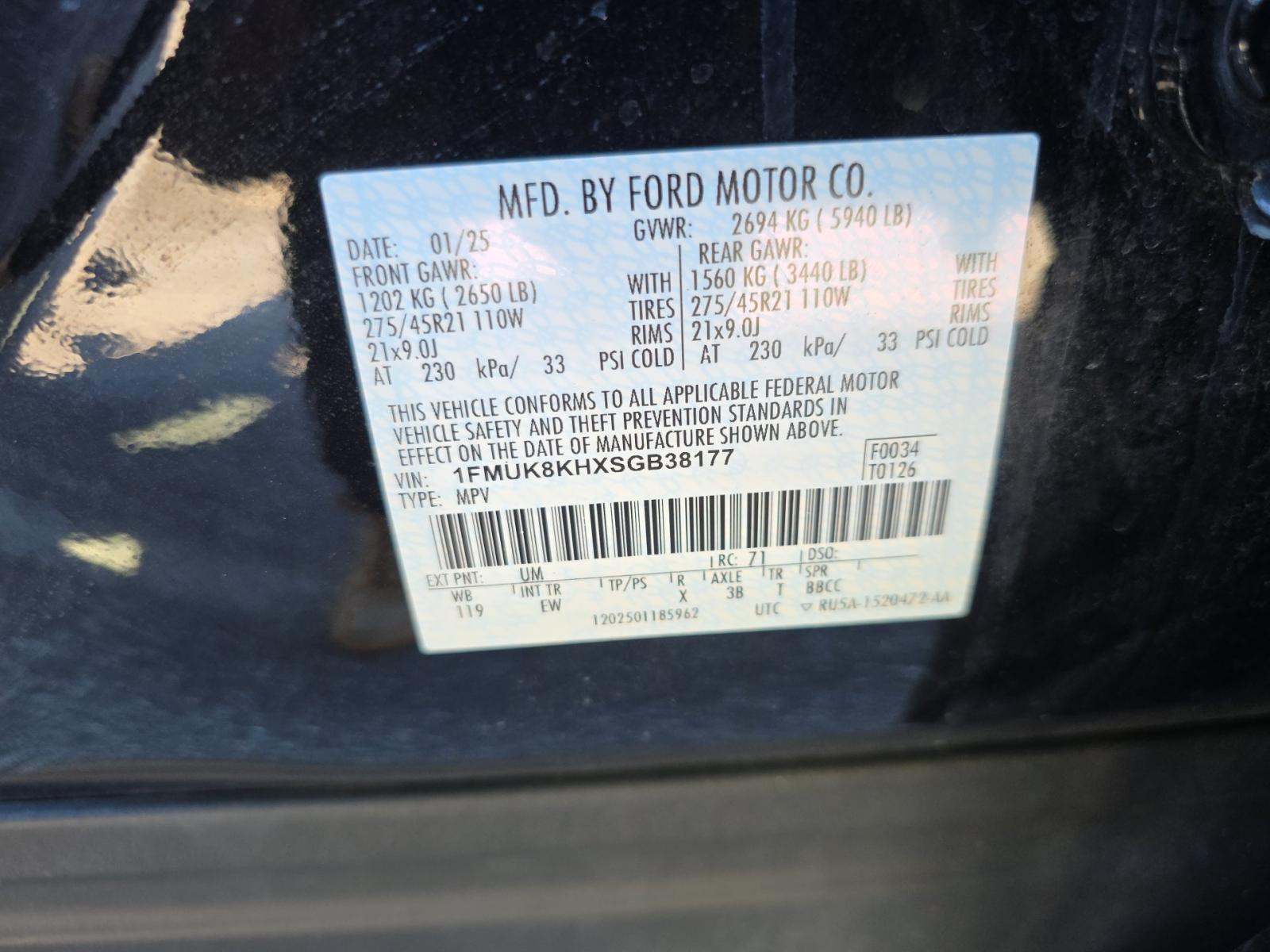 2025 Ford Explorer ST-Line AWD
