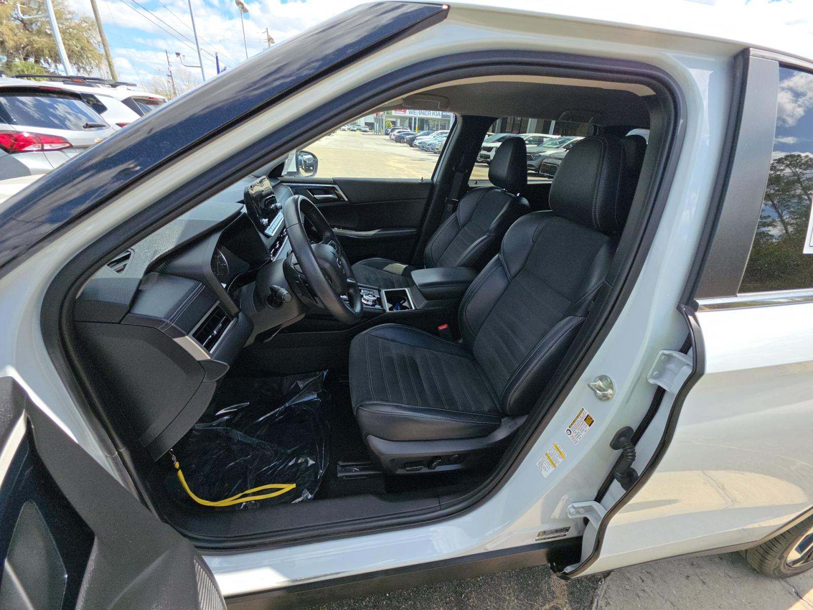 2024 Mitsubishi Outlander SE FWD