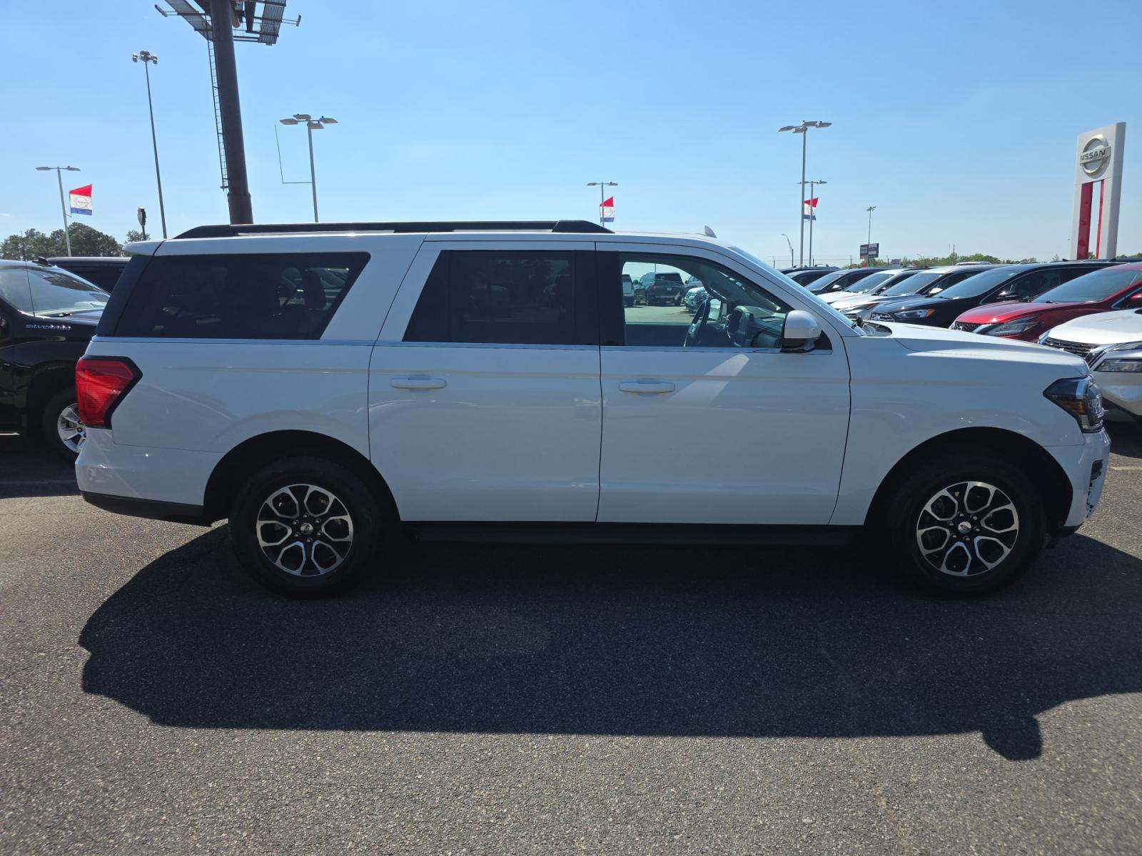 FORD EXPEDITION MAX - 4