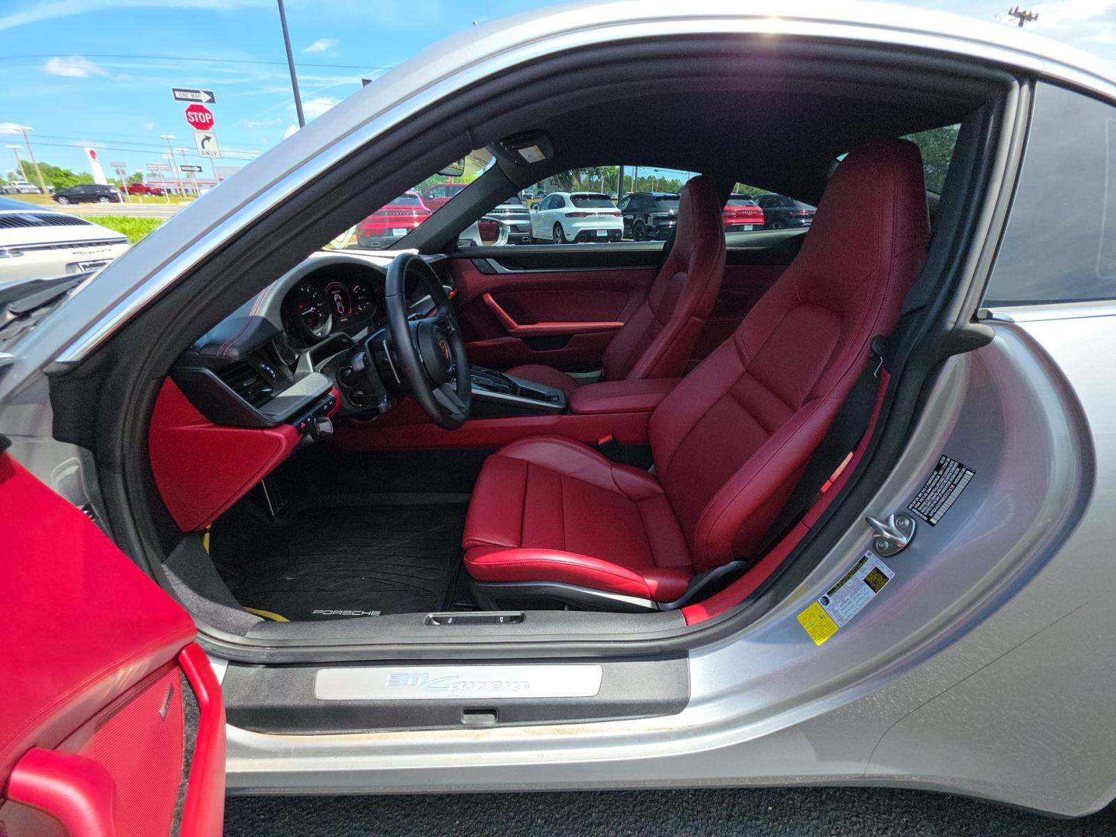 PORSCHE 911 - 6