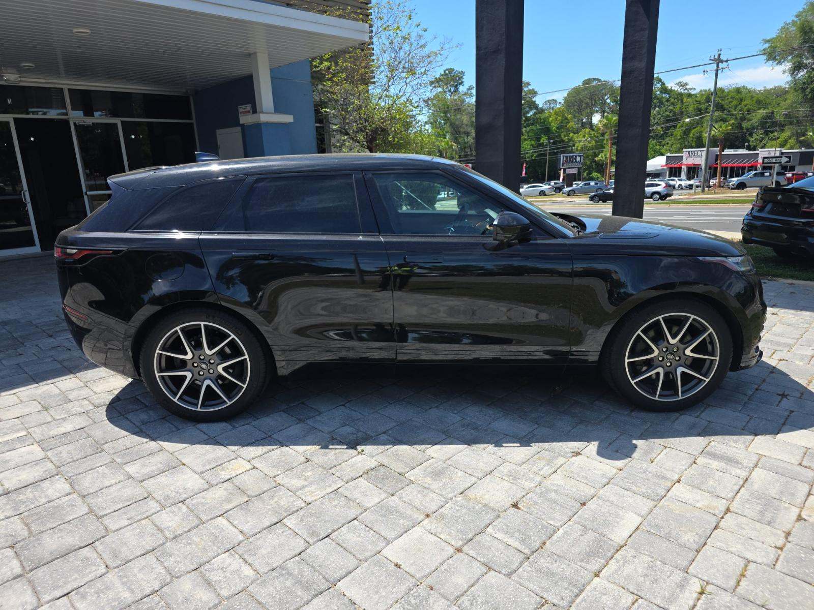 2021 Land Rover Range Rover Velar R-Dynamic HSE AWD