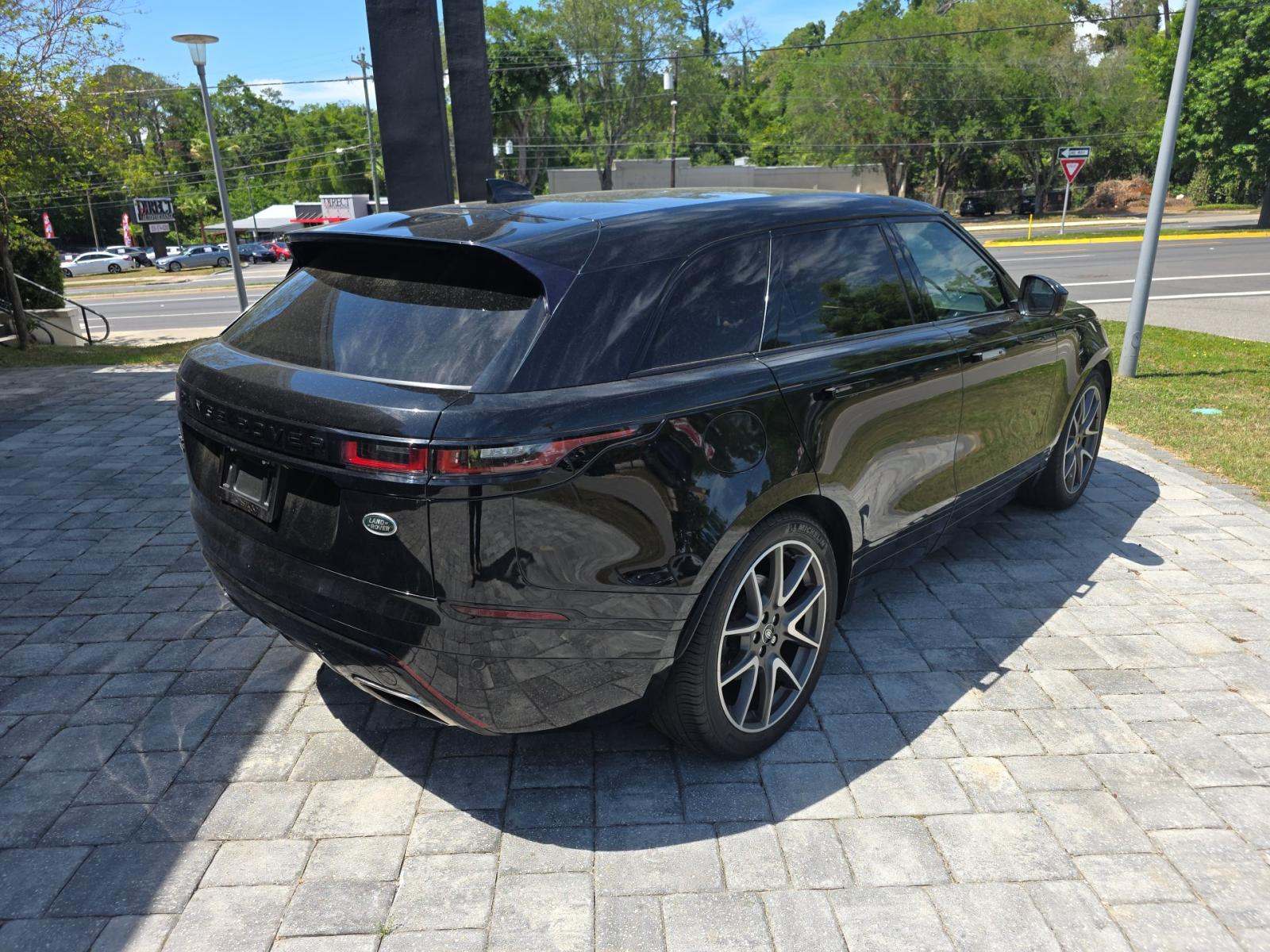 2021 Land Rover Range Rover Velar R-Dynamic HSE AWD
