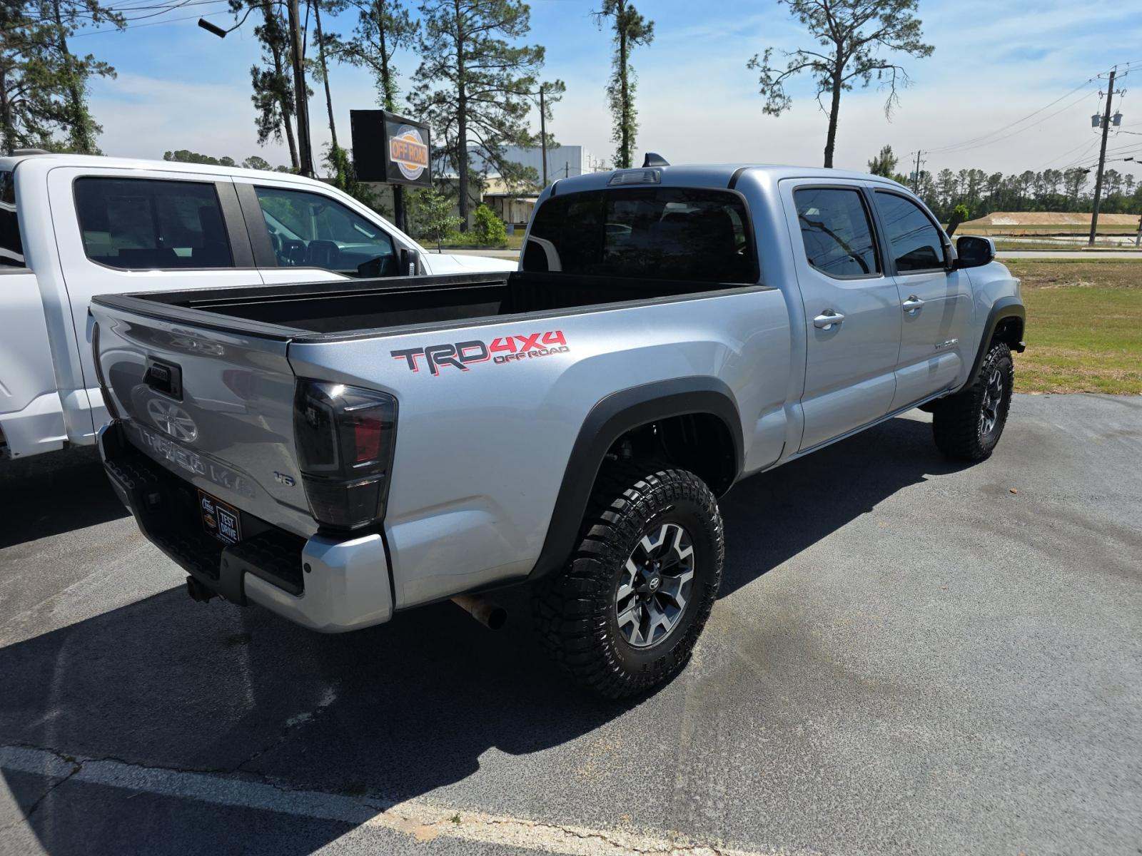 TOYOTA TACOMA - 3