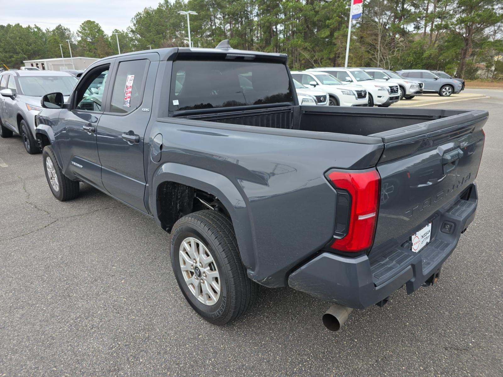 2024 Toyota Tacoma SR5 RWD