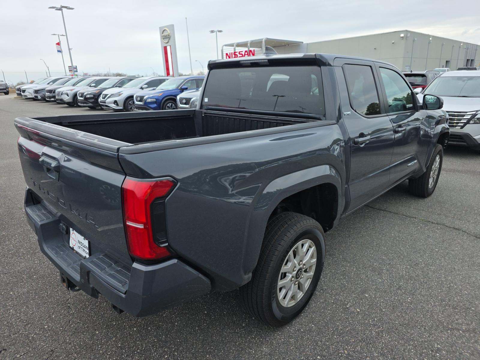 2024 Toyota Tacoma SR5 RWD