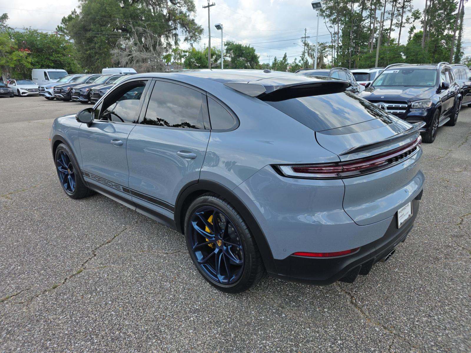 PORSCHE CAYENNE - 2