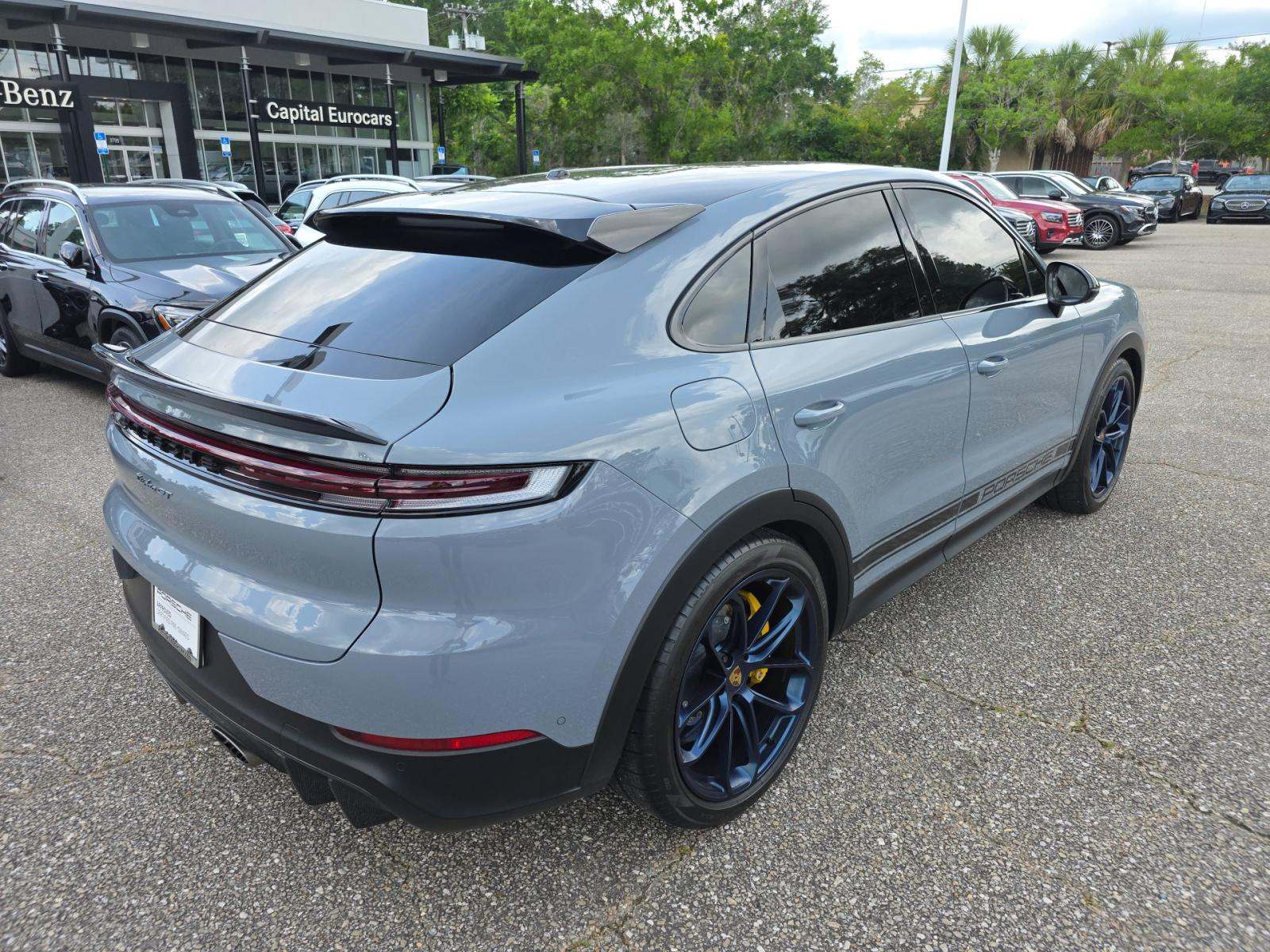 PORSCHE CAYENNE - 3