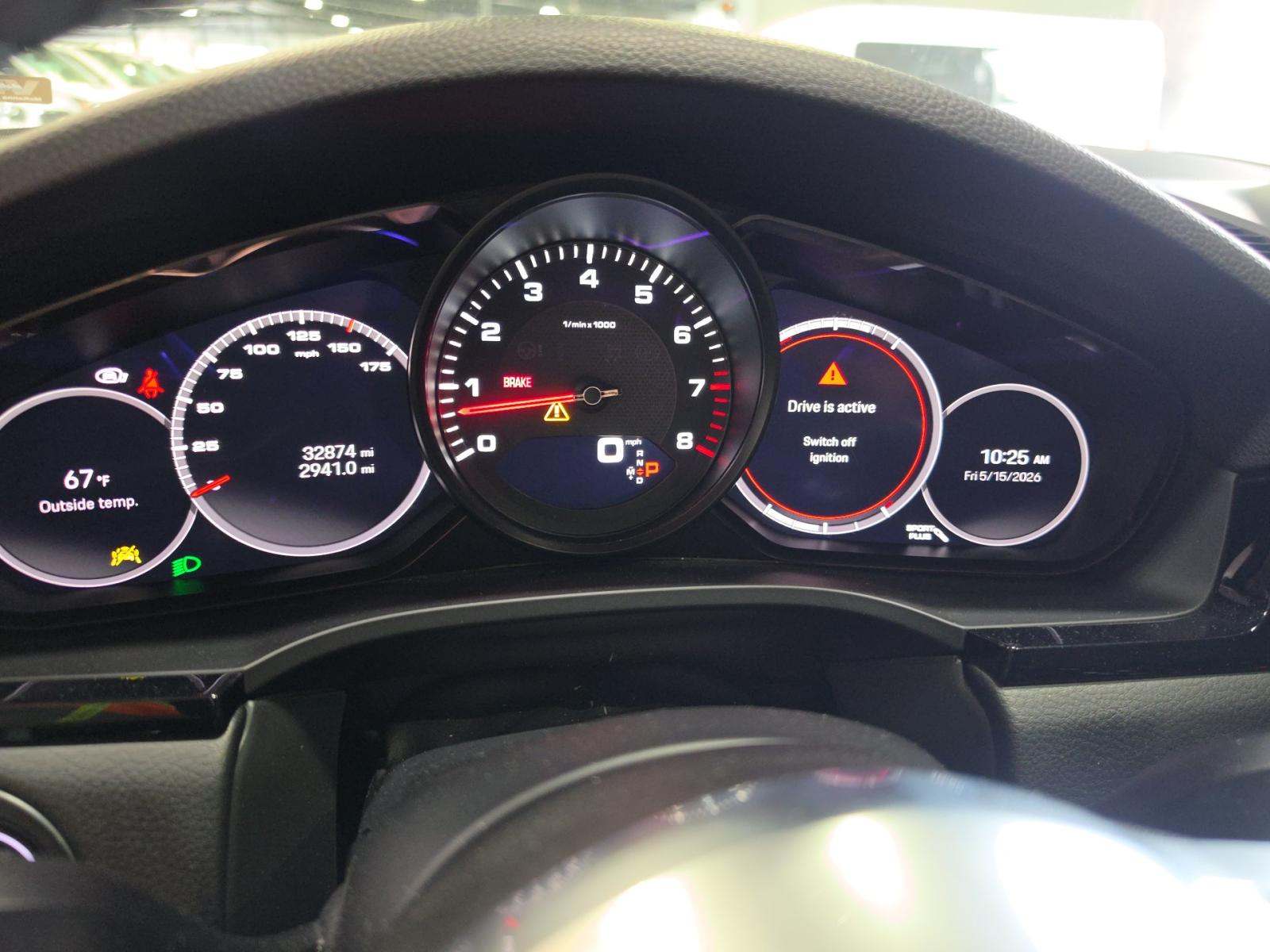 PORSCHE CAYENNE - 9