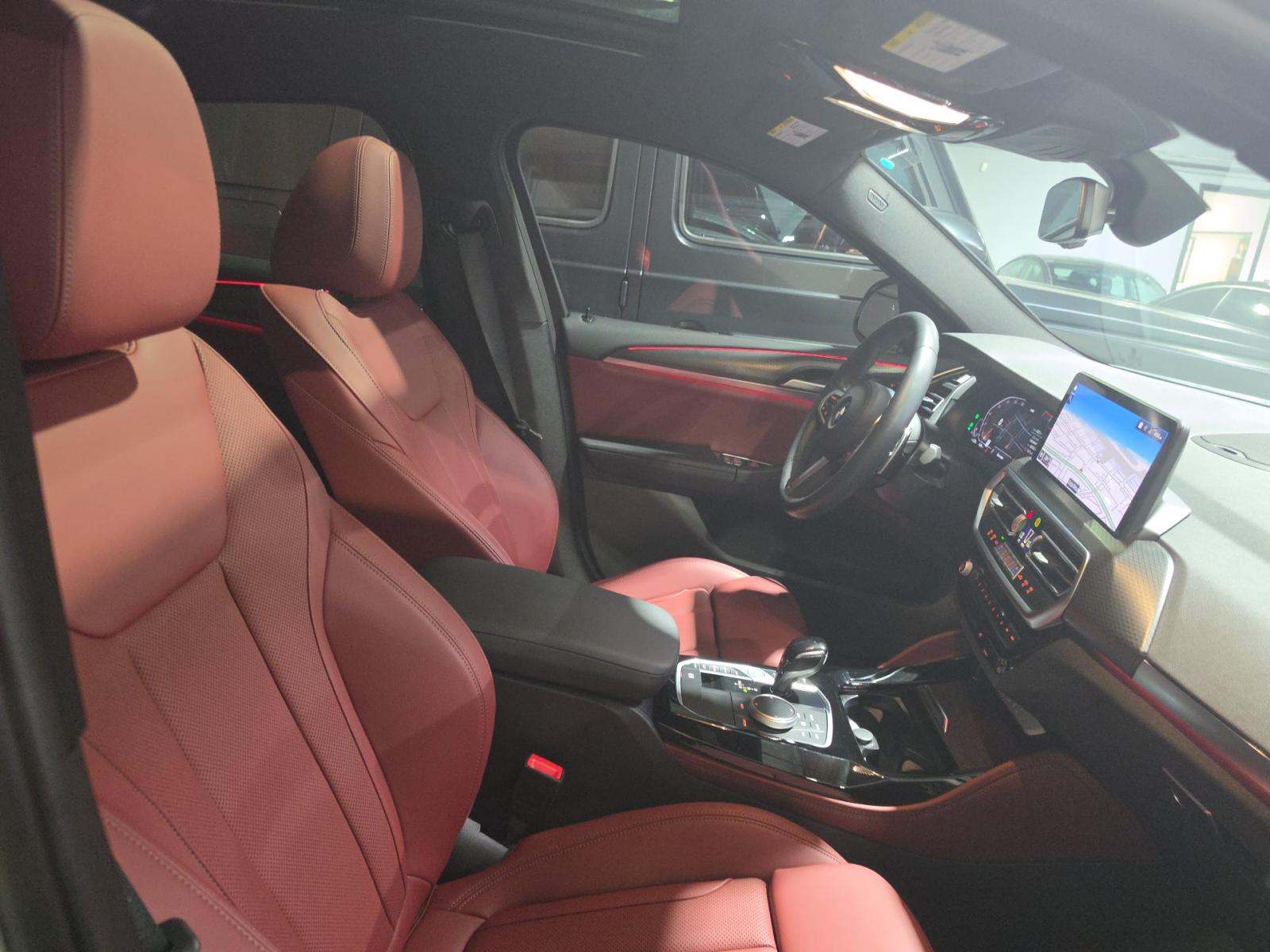 2023 BMW X4 xDrive30i AWD