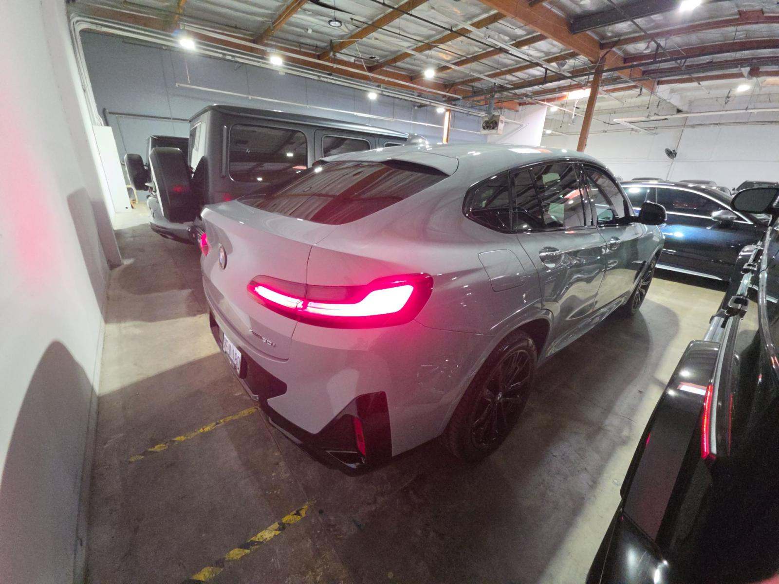 2023 BMW X4 xDrive30i AWD