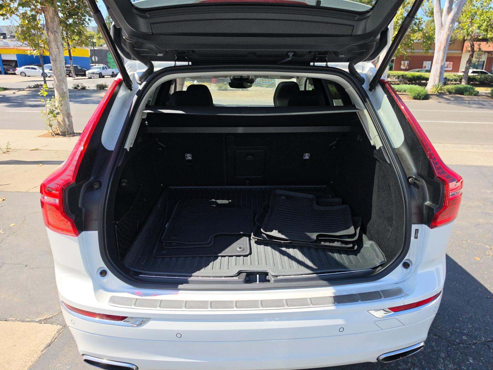 2021 Volvo XC60 T5 Inscription FWD