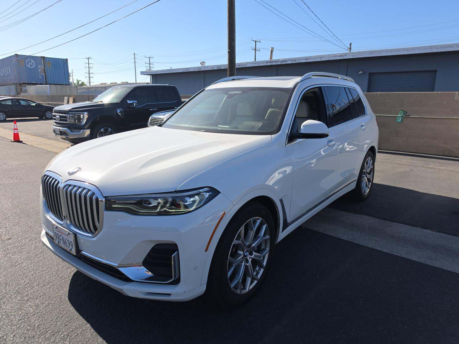 2022 BMW X7 xDrive40i AWD