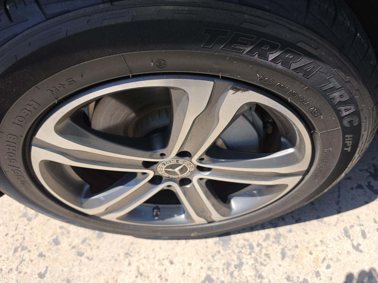 2018 Mercedes-Benz GLC GLC 300 RWD