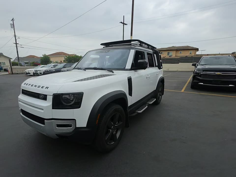 2022 Land Rover Defender 110 SE AWD