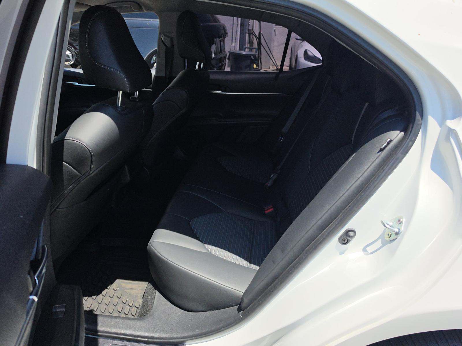 2023 Toyota Camry SE FWD