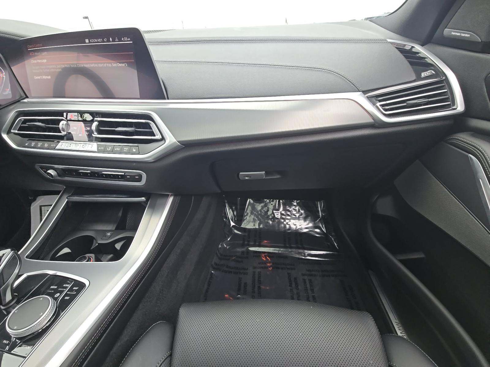 2023 BMW X5 xDrive40i AWD