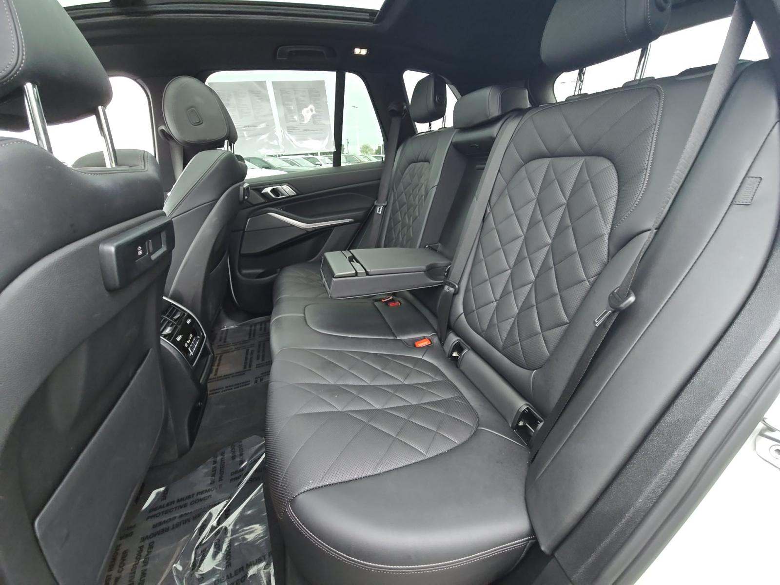 2023 BMW X5 xDrive40i AWD