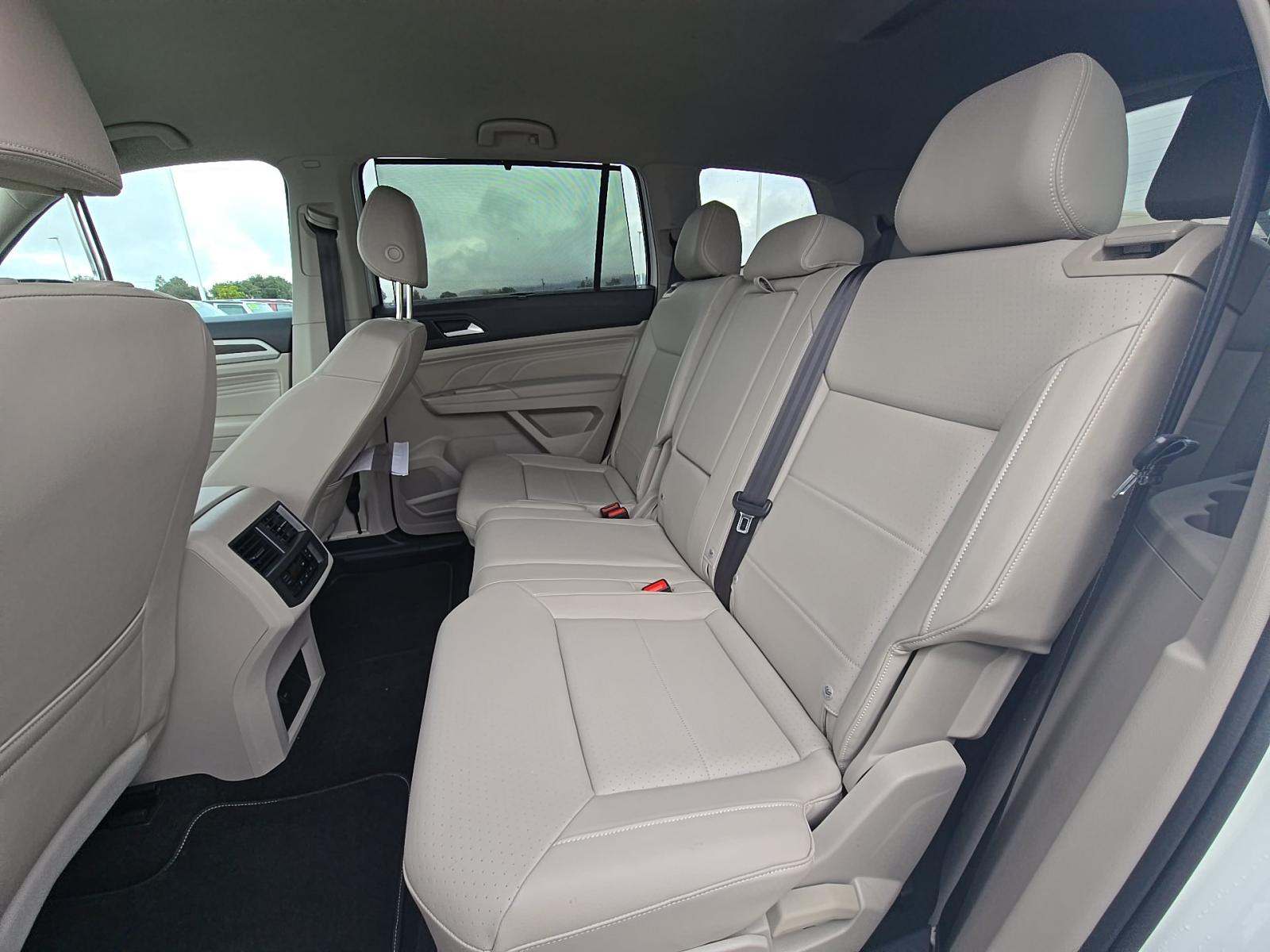 2023 Volkswagen Atlas 2.0T SE FWD