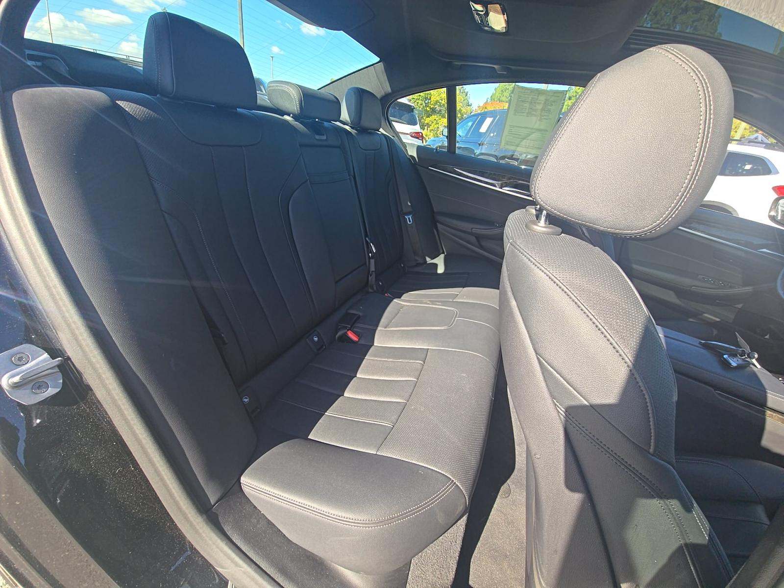 2022 BMW 5 Series 530e RWD