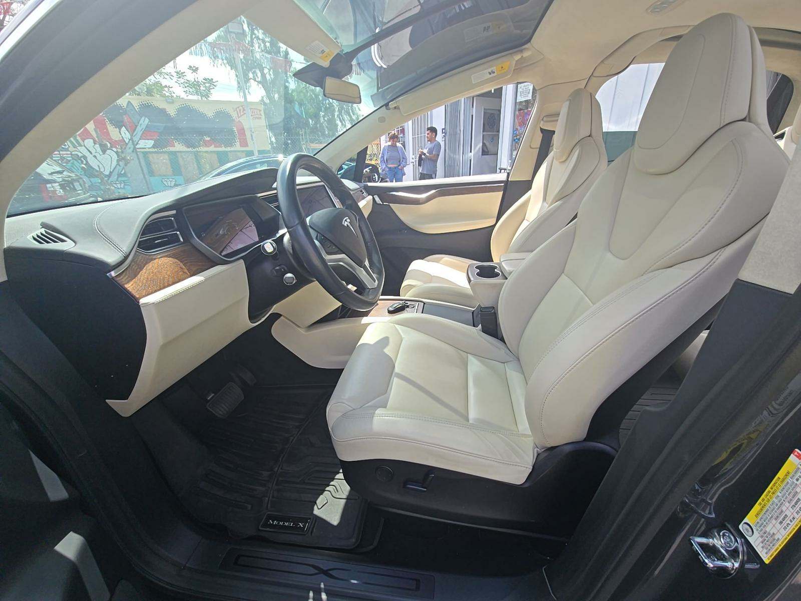 2017 Tesla Model X 75D AWD