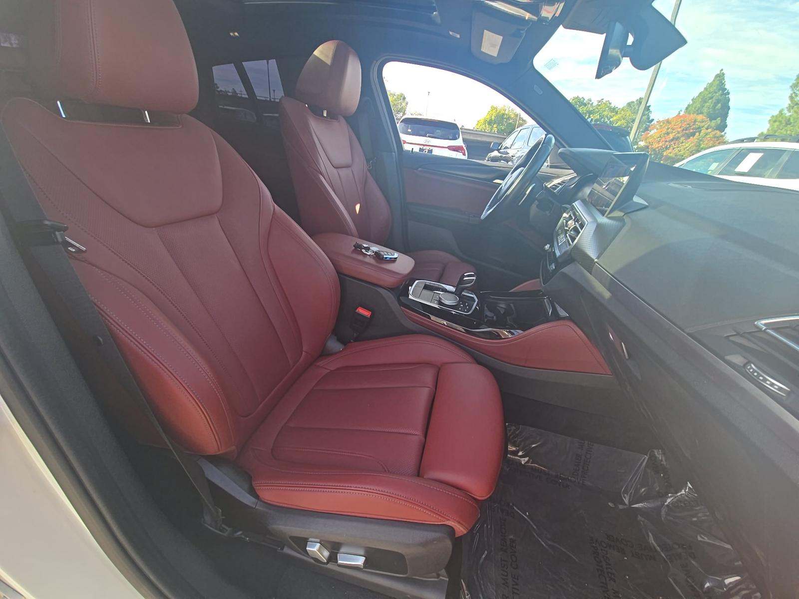 2022 BMW X4 xDrive30i AWD