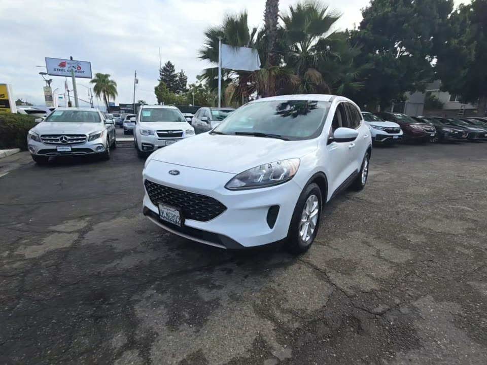 2020 Ford Escape SE FWD