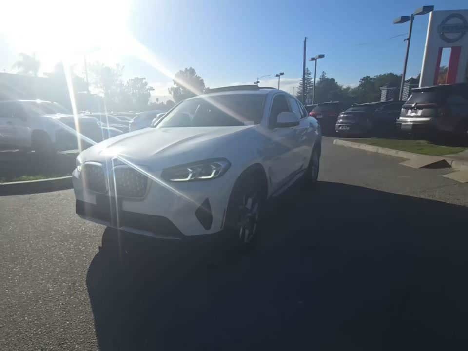 2023 BMW X4 xDrive30i AWD