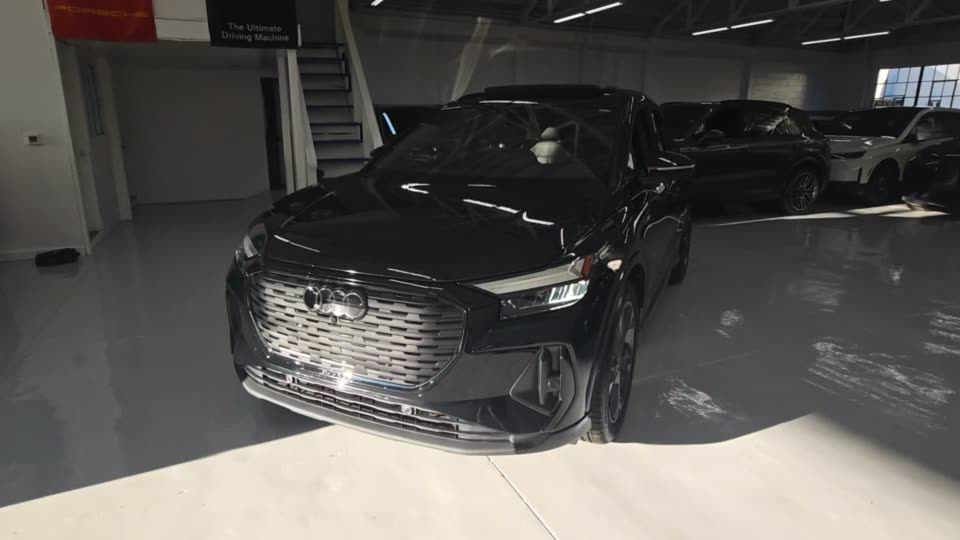 2024 Audi Q4 e-tron Premium Plus 55