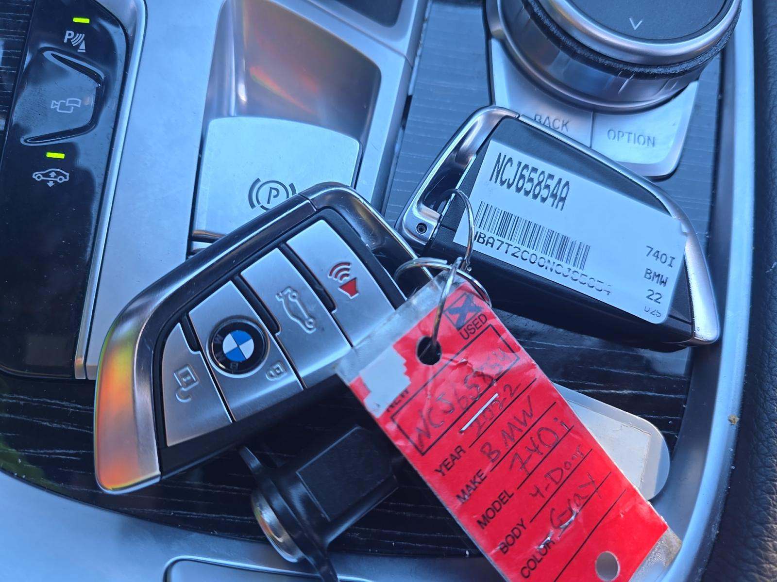 2022 BMW 7 Series 740i RWD